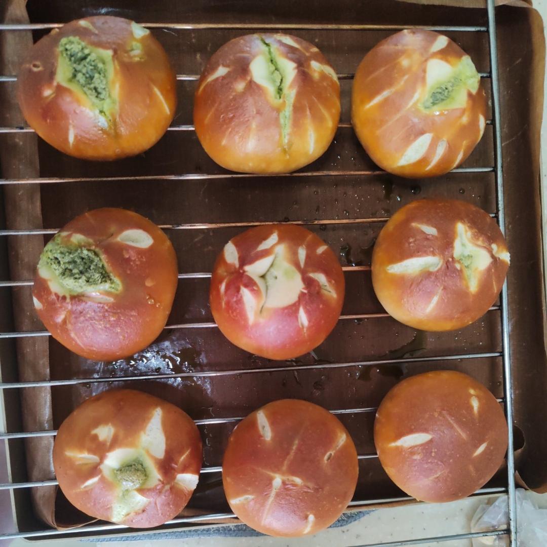 碱水小丸子（超可爱好操作的碱水面包）