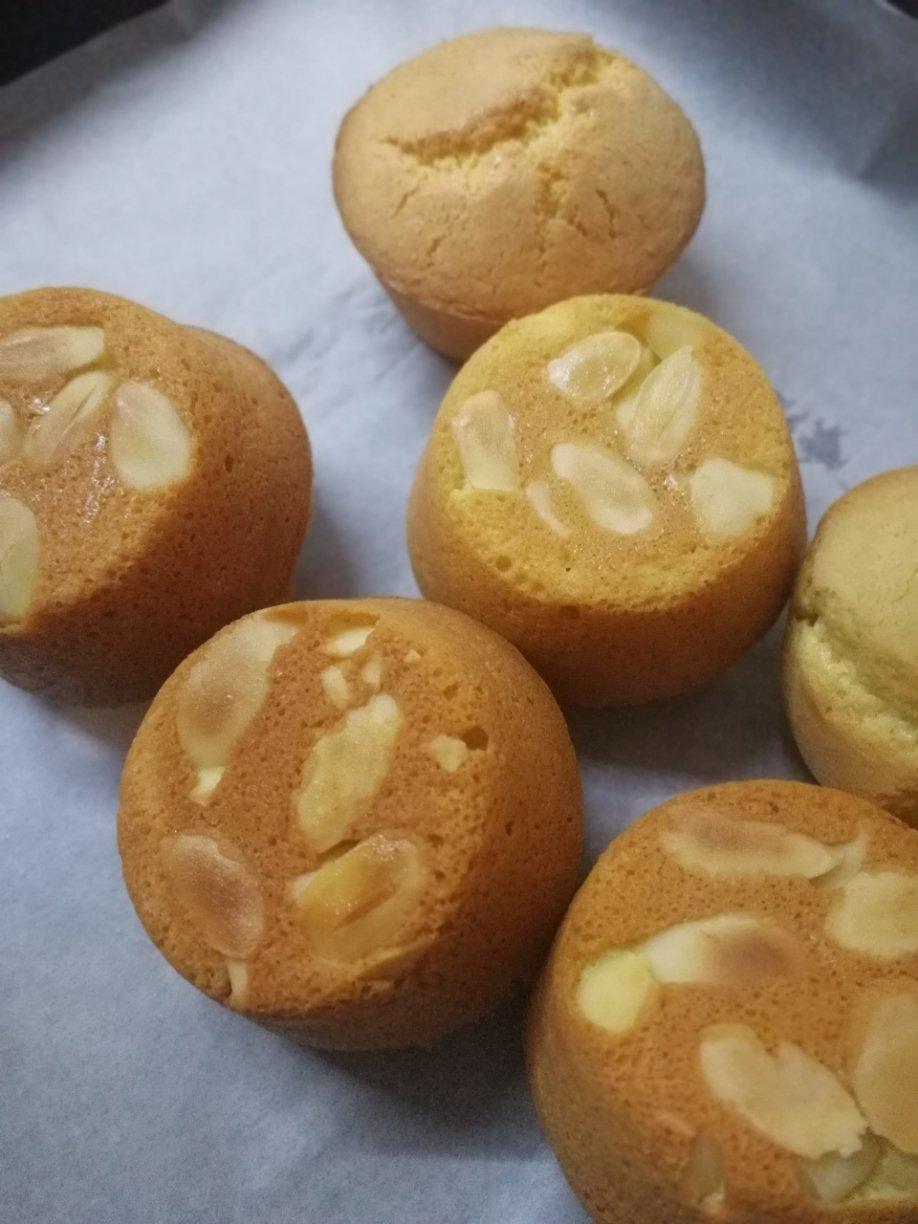 柠檬杏仁小蛋糕