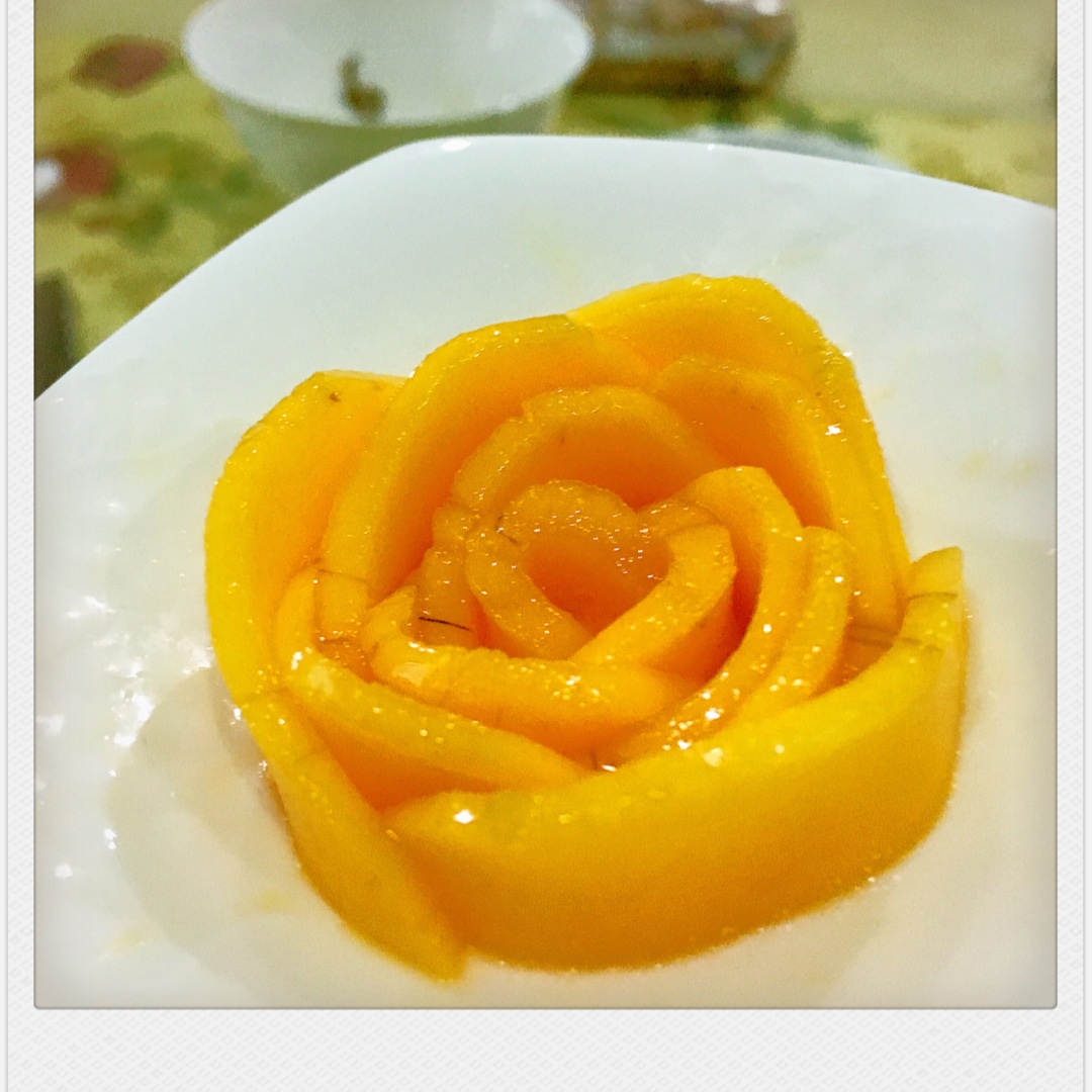 芒果玫瑰花