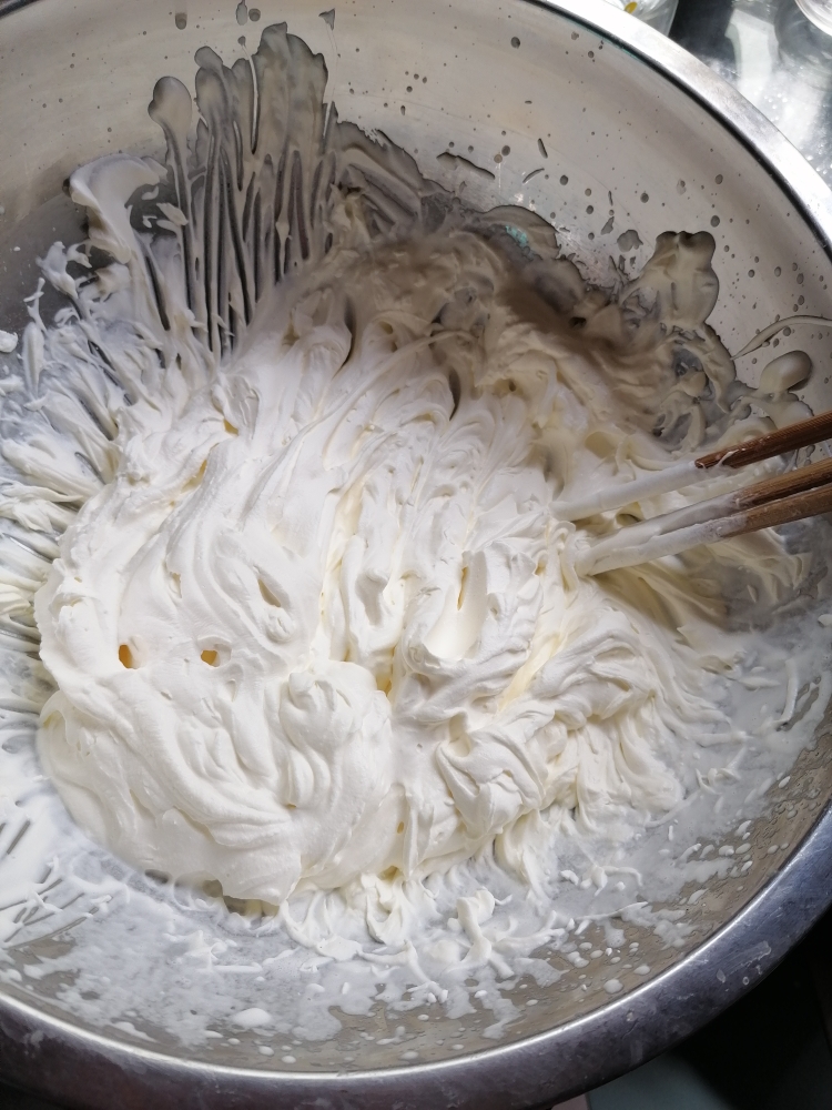 稀奶油 动物奶油 筷子打发法（够虐）的做法