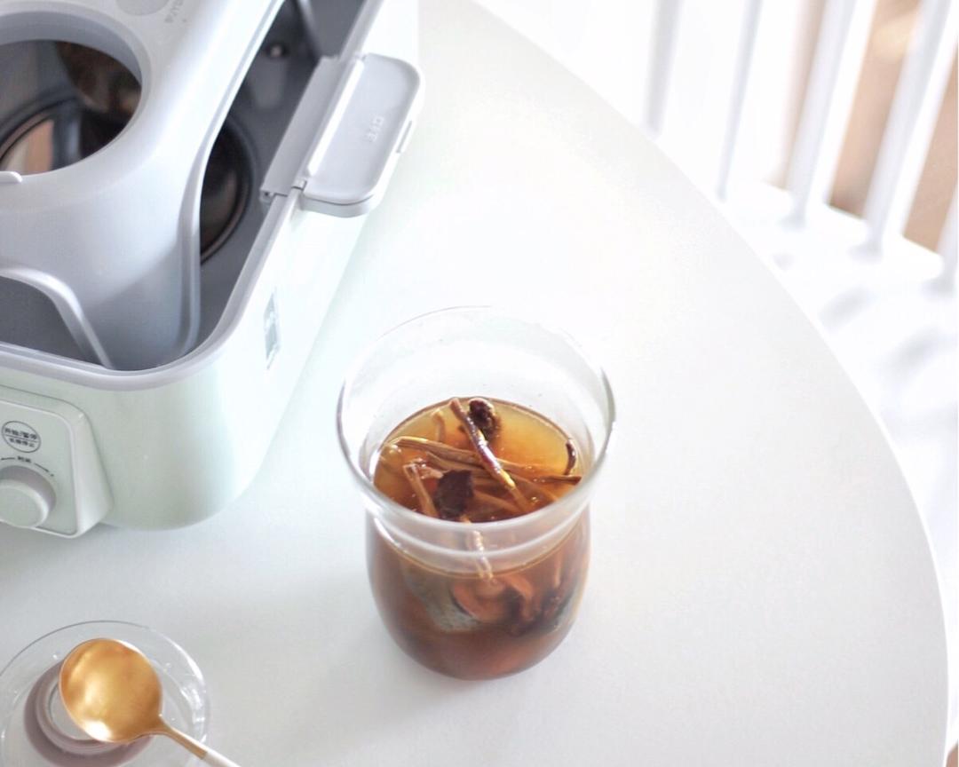 双菇乌鸡汤的做法