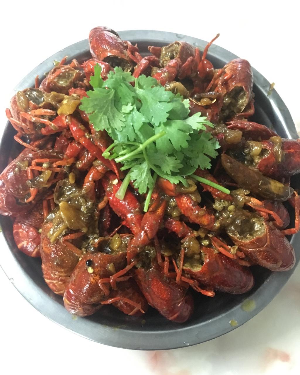 香辣小龙虾-超详细处理干净步骤！