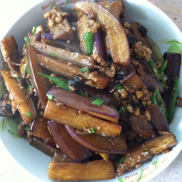酱香肉末烧茄子