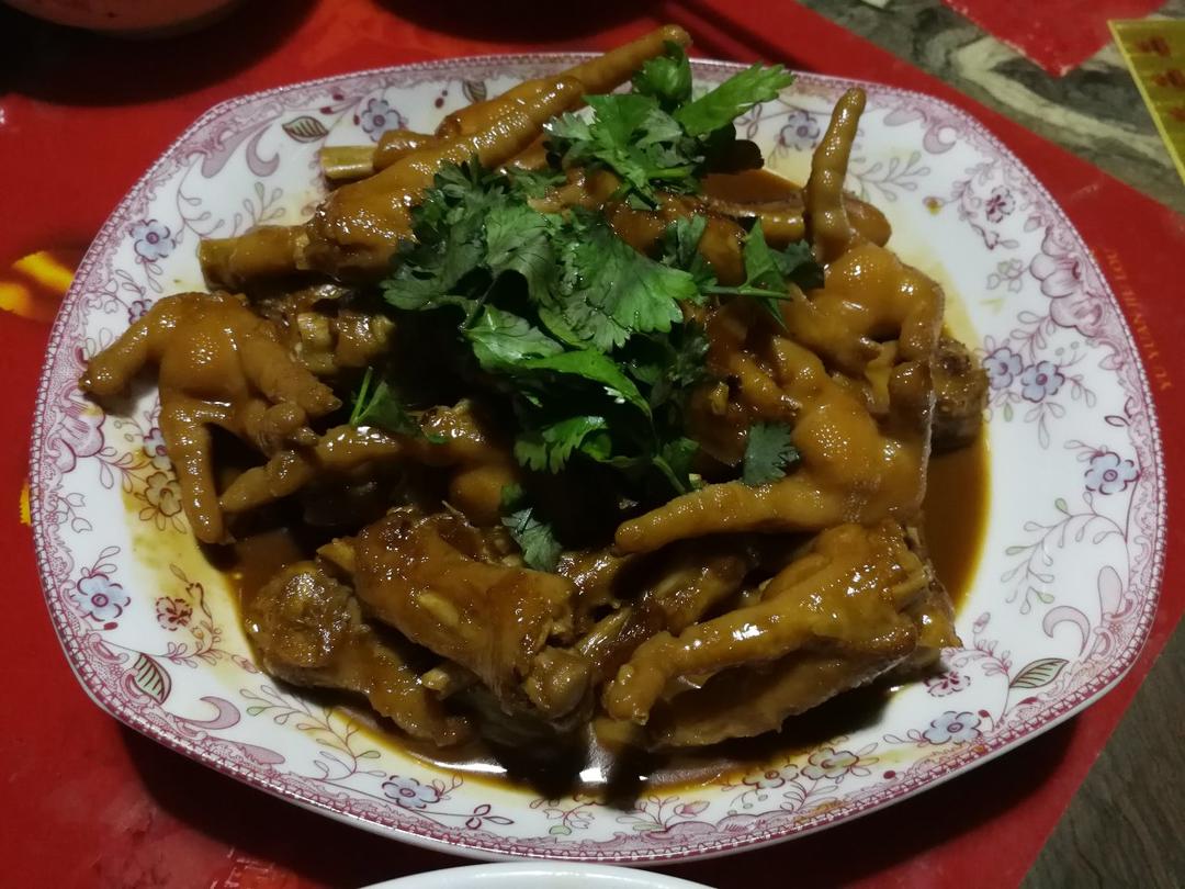 “销魂”卤鸡爪