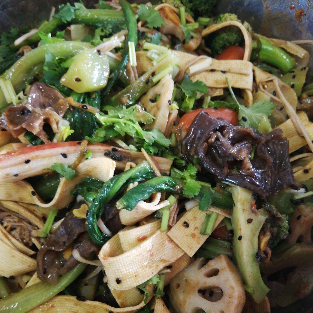 一学就会㊙️比麻辣烫还好吃过瘾的麻辣拌❗️超解馋