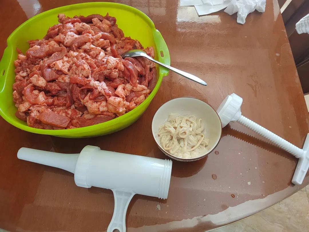 自制五香味腊肠