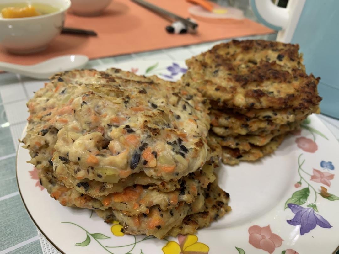 减肥餐低脂鸡胸肉饼