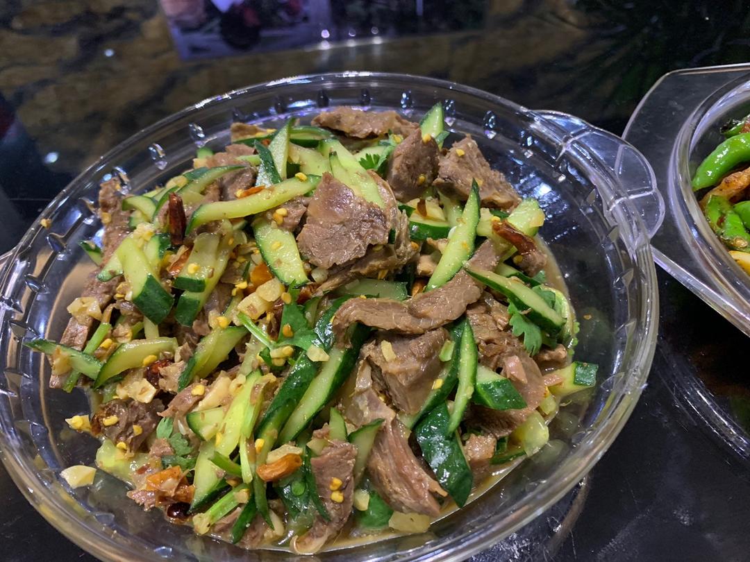 凉拌牛肉