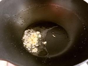 青椒炒鸡蛋的做法 步骤4