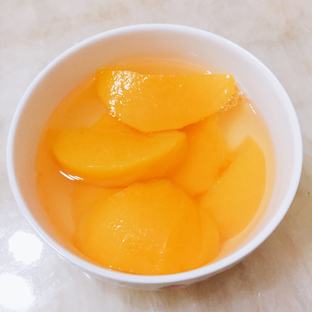 黄桃罐头