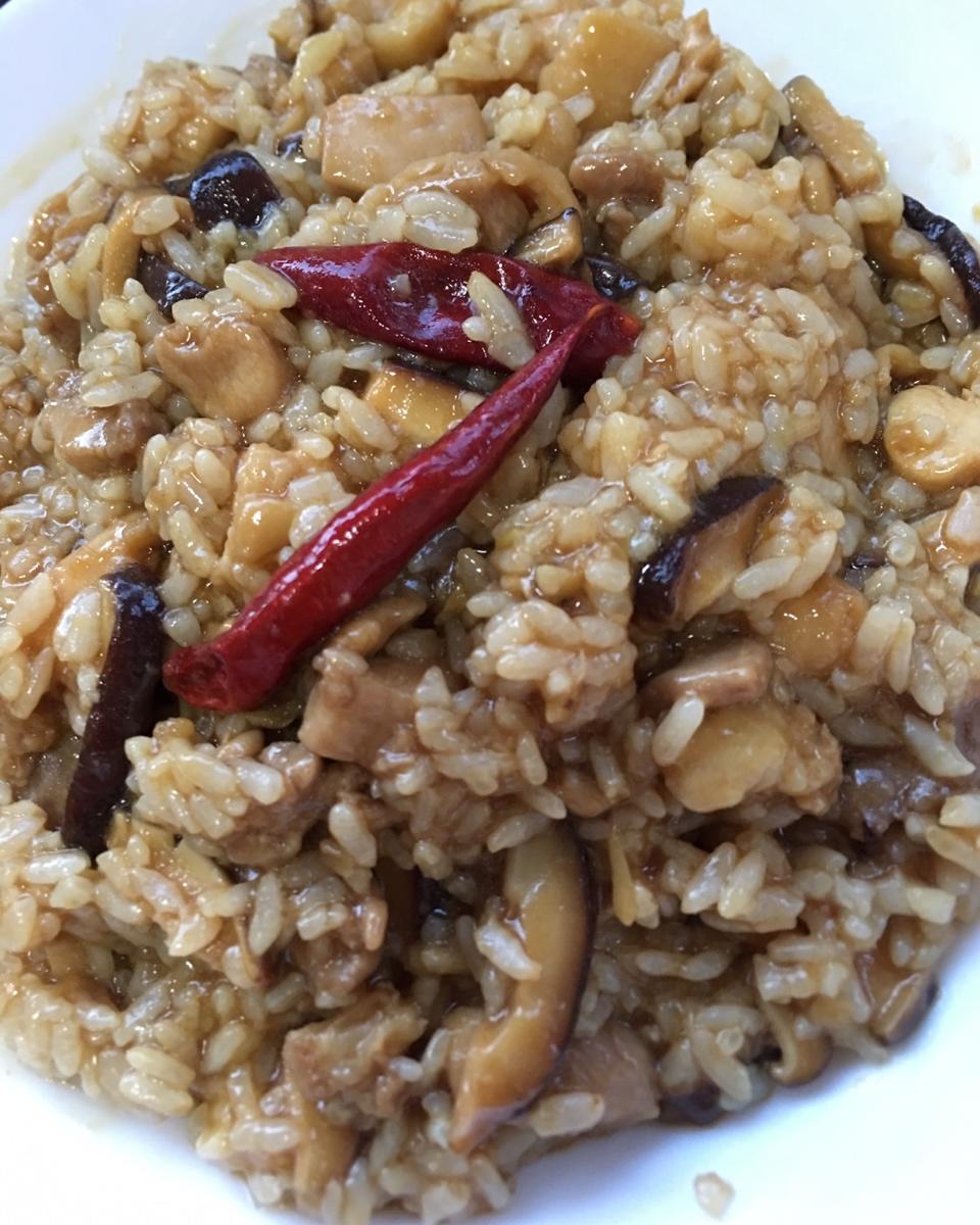 香菇焖鸡饭好不好吃，关键点在这！