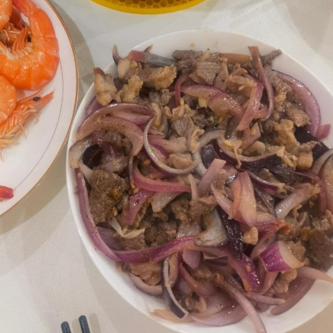 洋葱炒牛肉片