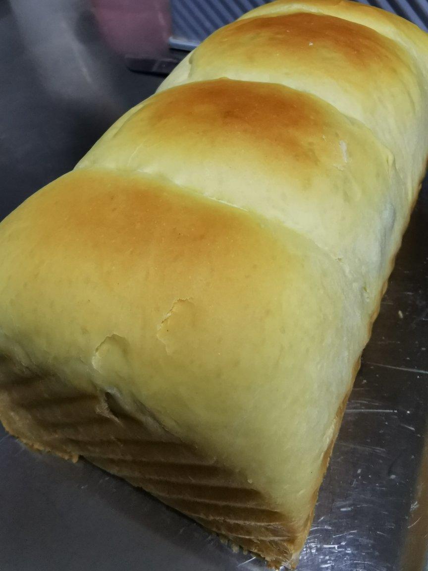 不用揉出膜的松软红豆面包