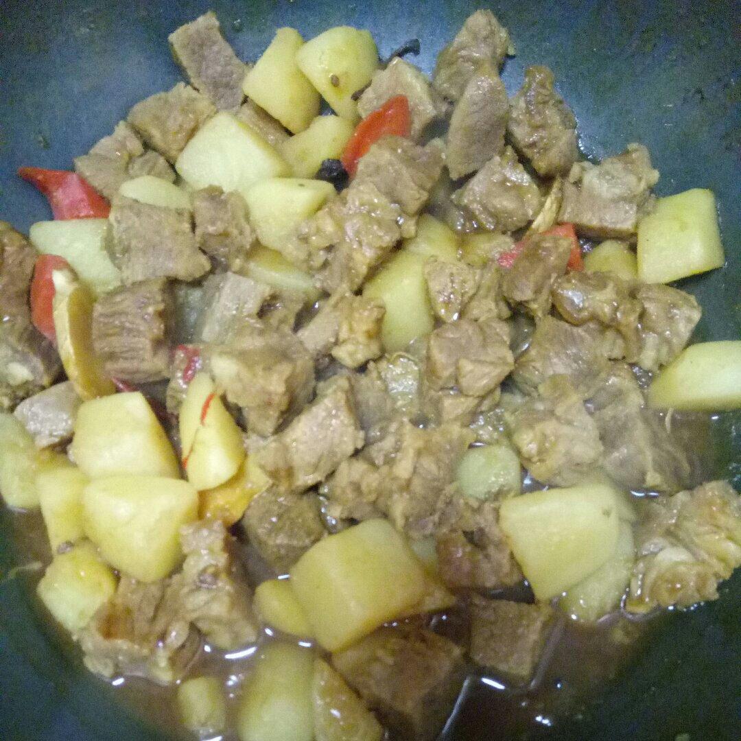 土豆烧牛肉