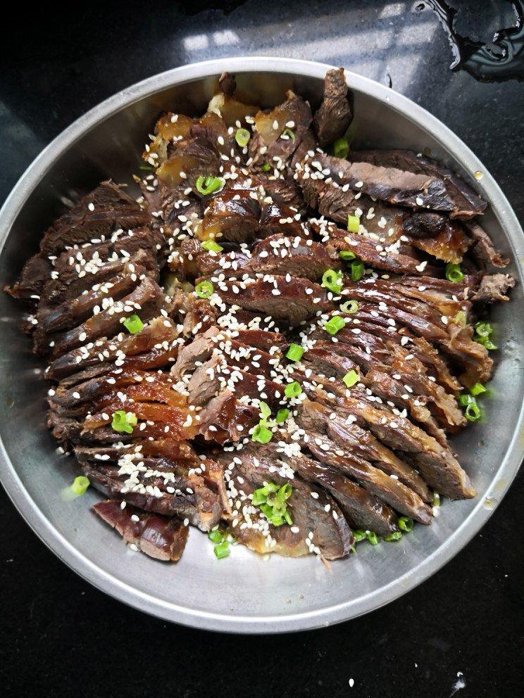 酱牛腱子