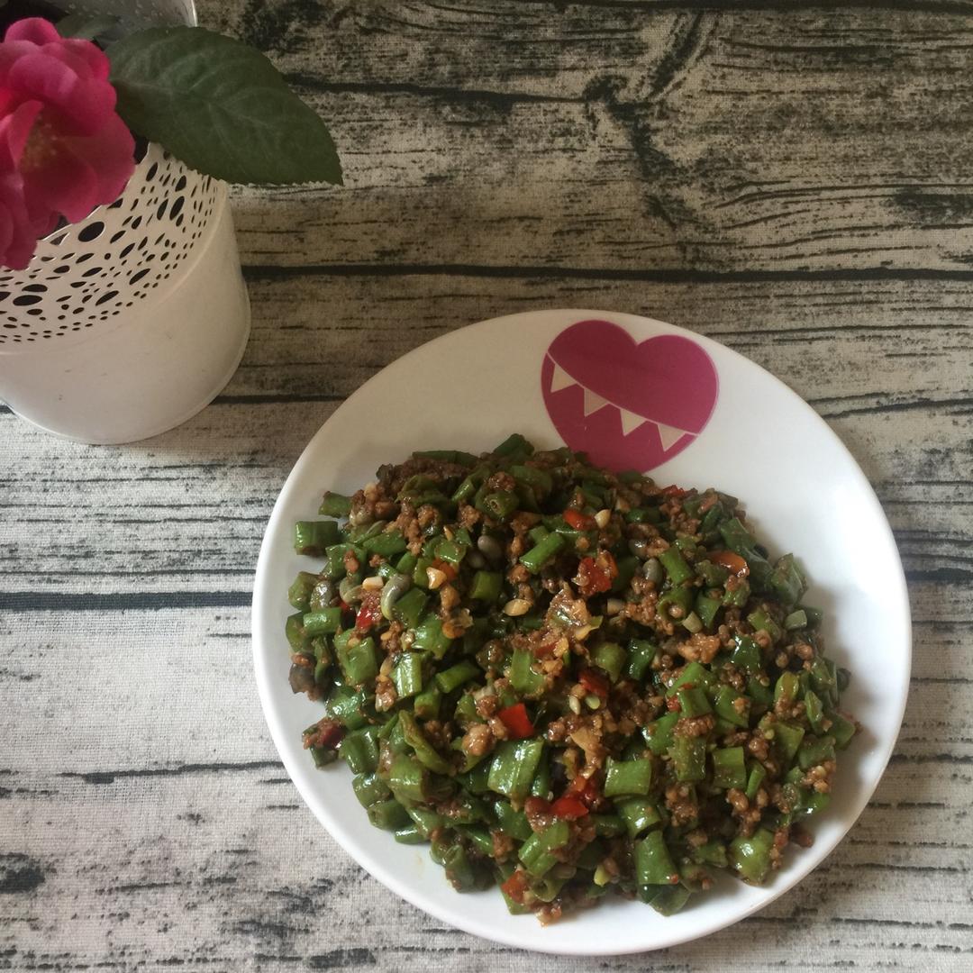 肉沫豆角下饭菜