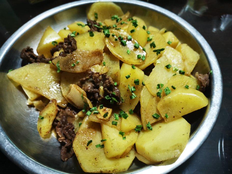 土豆炒牛肉
