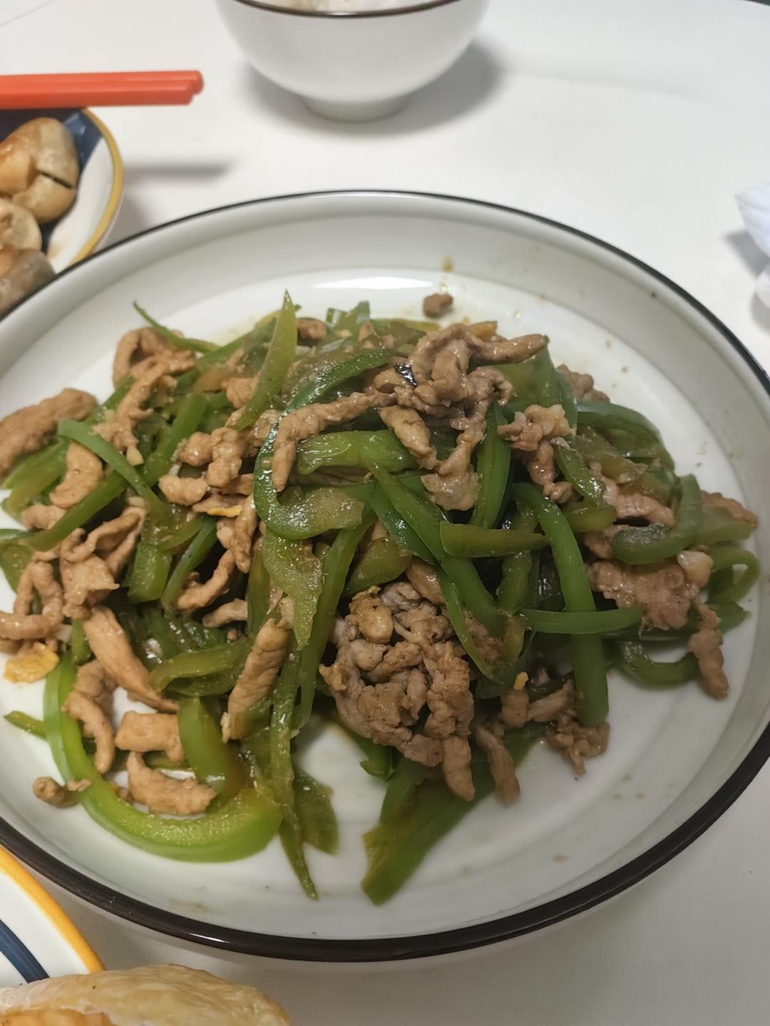 青椒炒肉丝