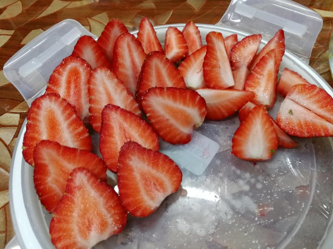 教你自制港式甜品——芒果班戟（满记配方）