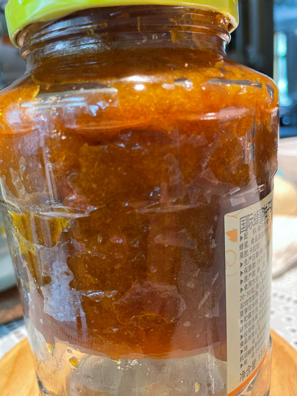 黄梅做的梅子酱
