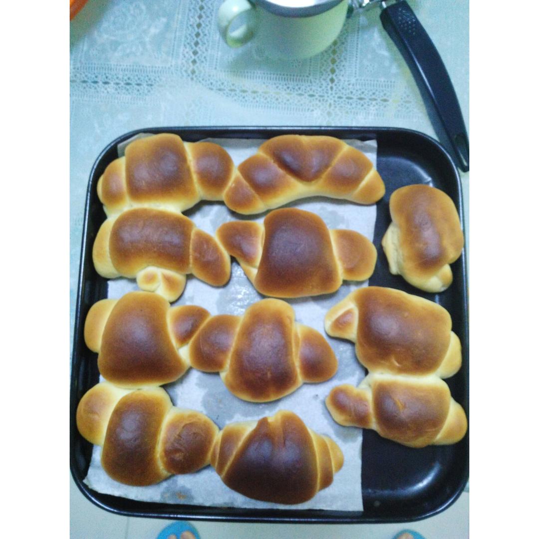 节日里的COMFORT FOOD --- 黄油面包卷