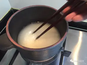 【0049】如何用土锅焖白饭 <302小厨房>的做法 步骤7