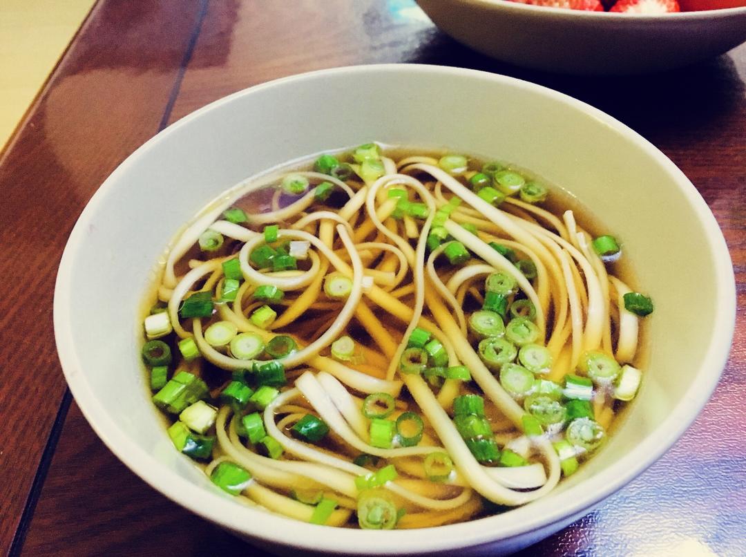 最美不过那碗阳春面