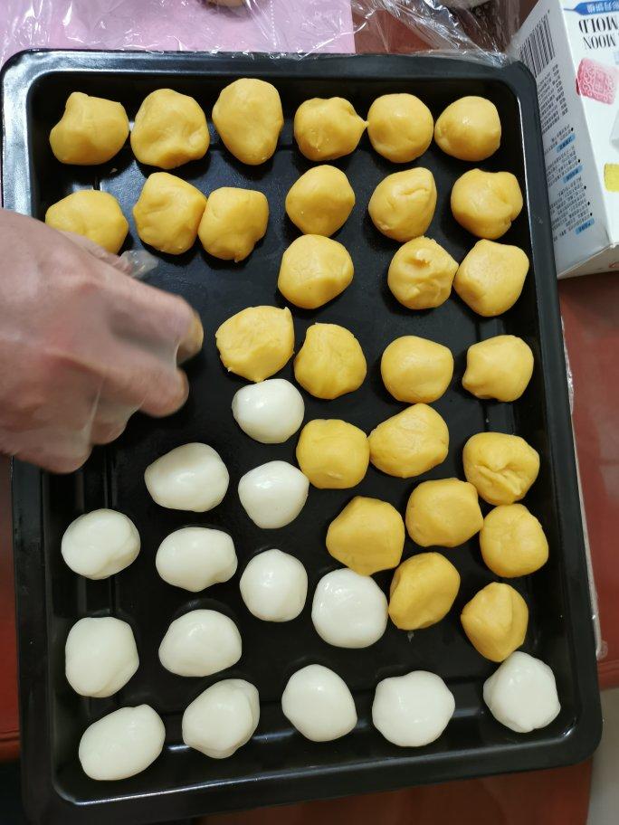 冰皮月饼(不会被腻到的奶黄馅)