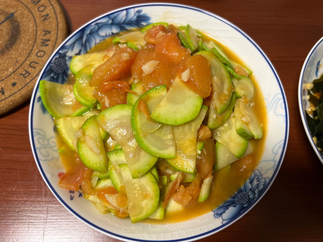 西葫芦炒西红柿