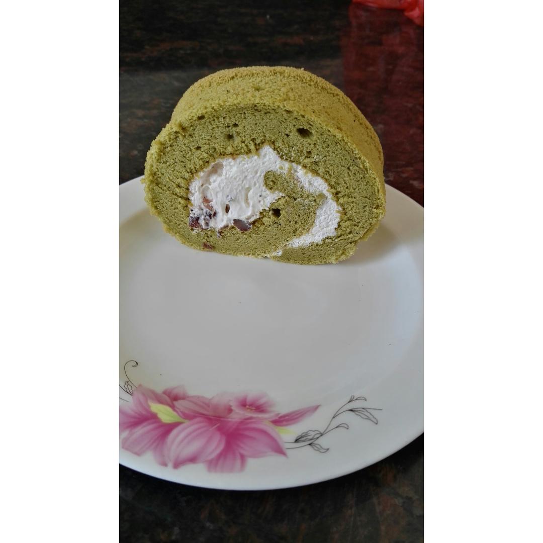 抹茶戚风蛋糕卷