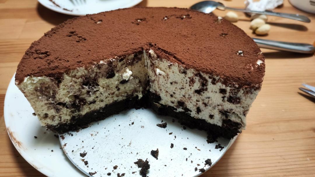 【奥利奥冻芝士蛋糕】拯救新手的免烤美味甜点