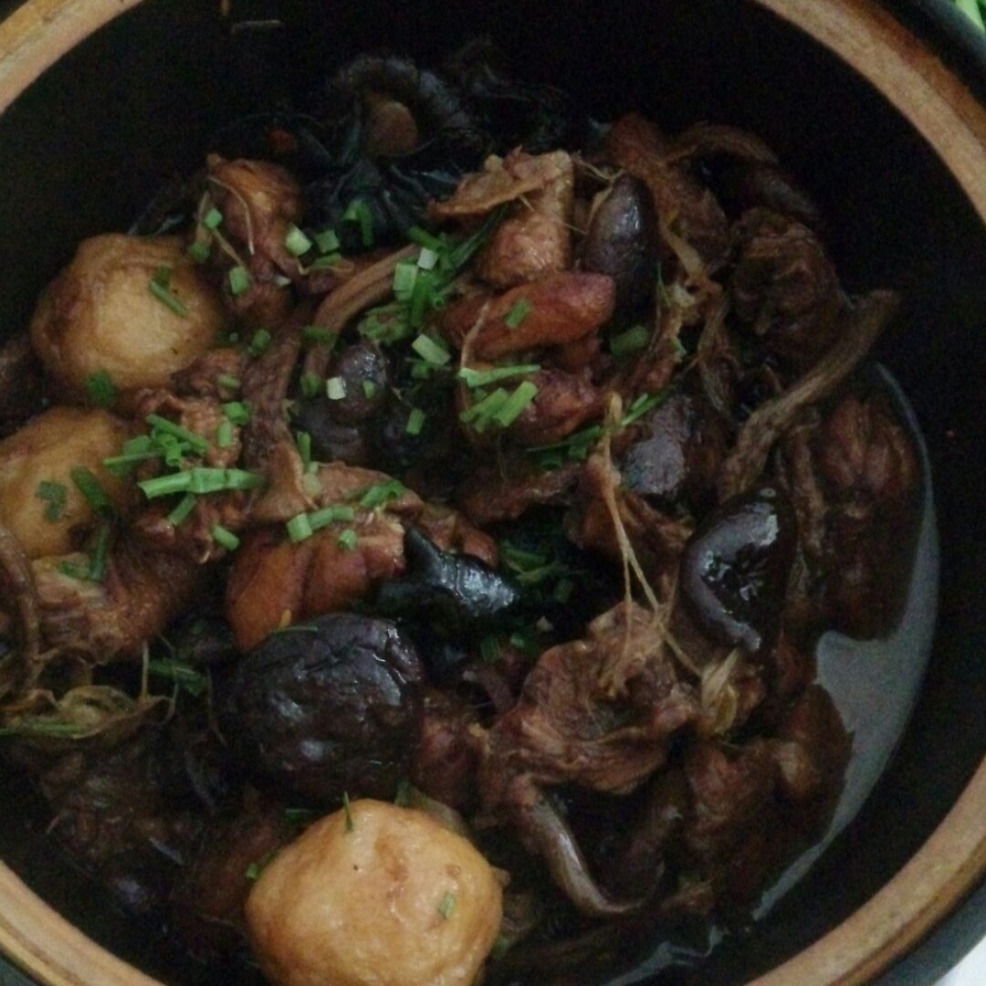 冬菇焖鸡