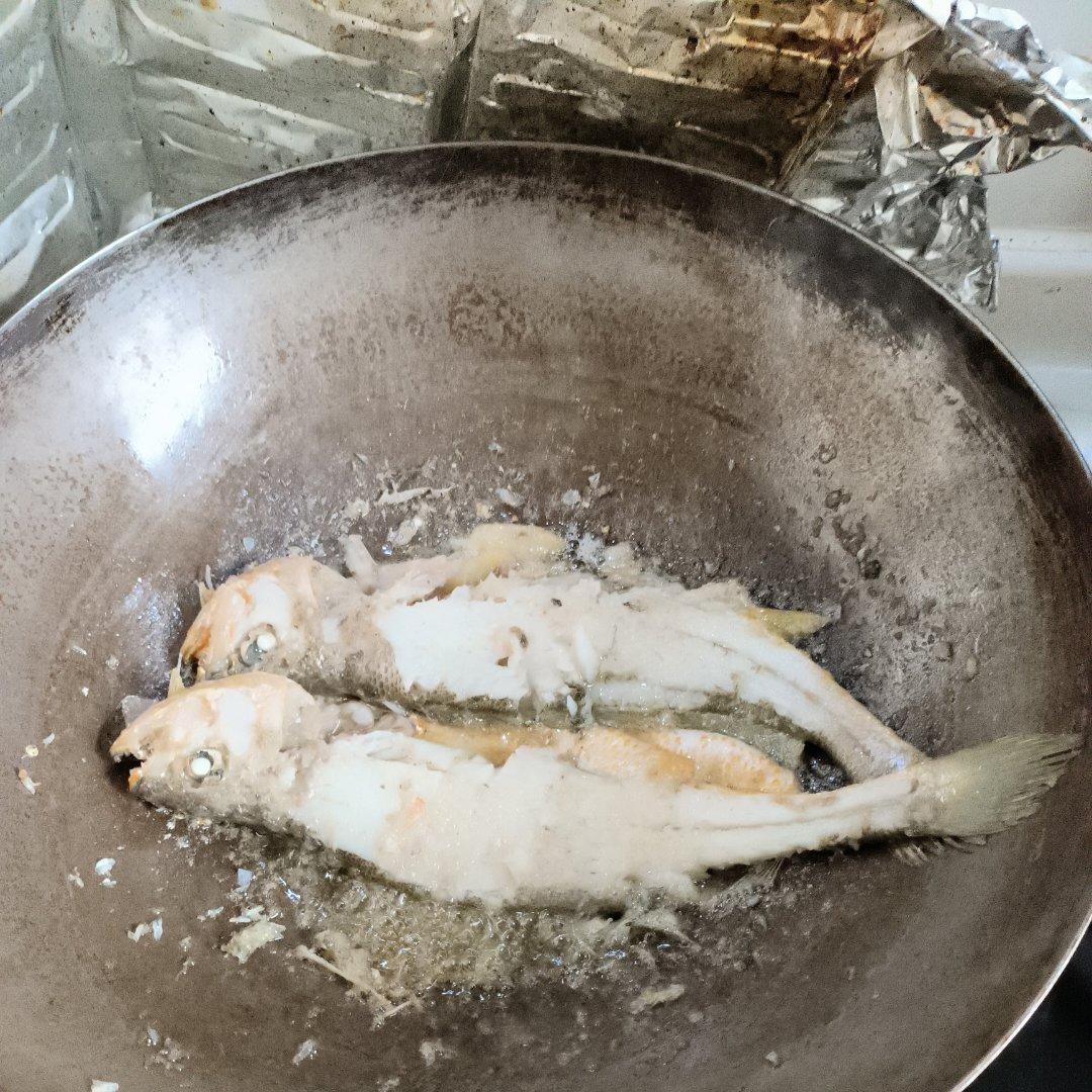 🐟香煎黄花鱼（外焦里嫩技巧）