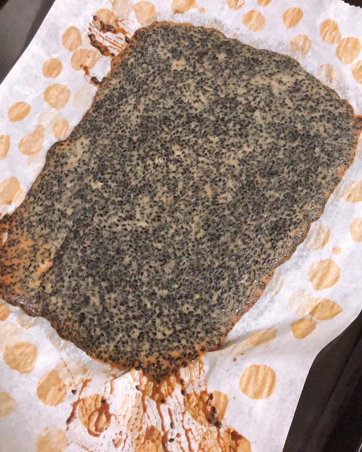 芝麻薄脆蛋白饼干