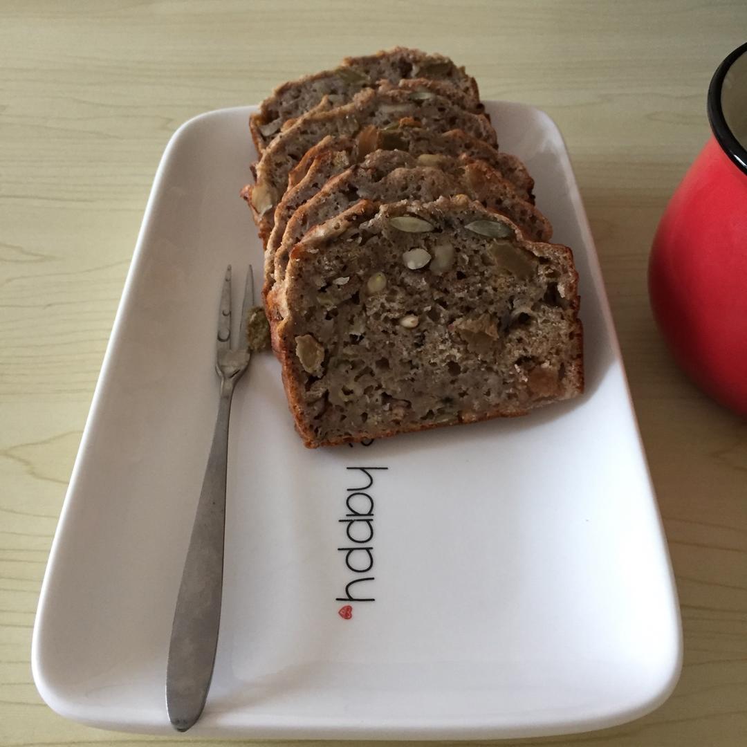 快手全麦香蕉面包（无油低糖）