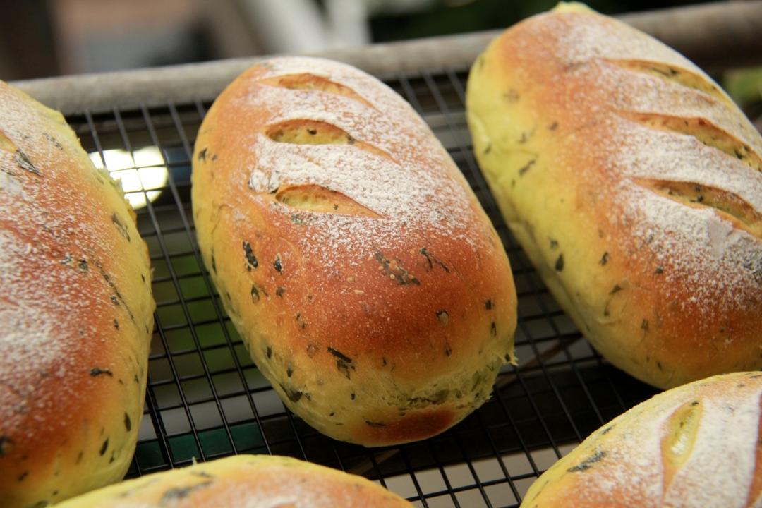 菠菜芝士咸面包