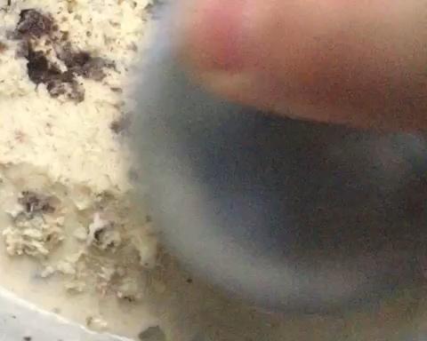 乌龙茶奥利奥冰激凌的做法