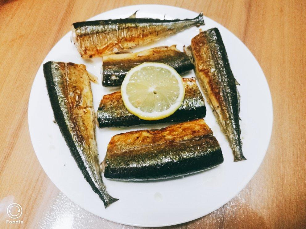 盐煎秋刀鱼