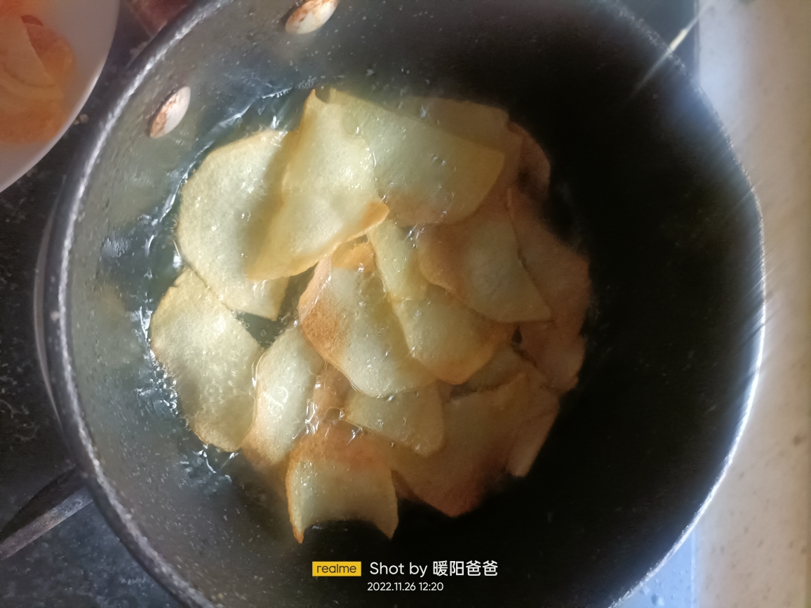 炸土豆🥔片的做法 步骤3