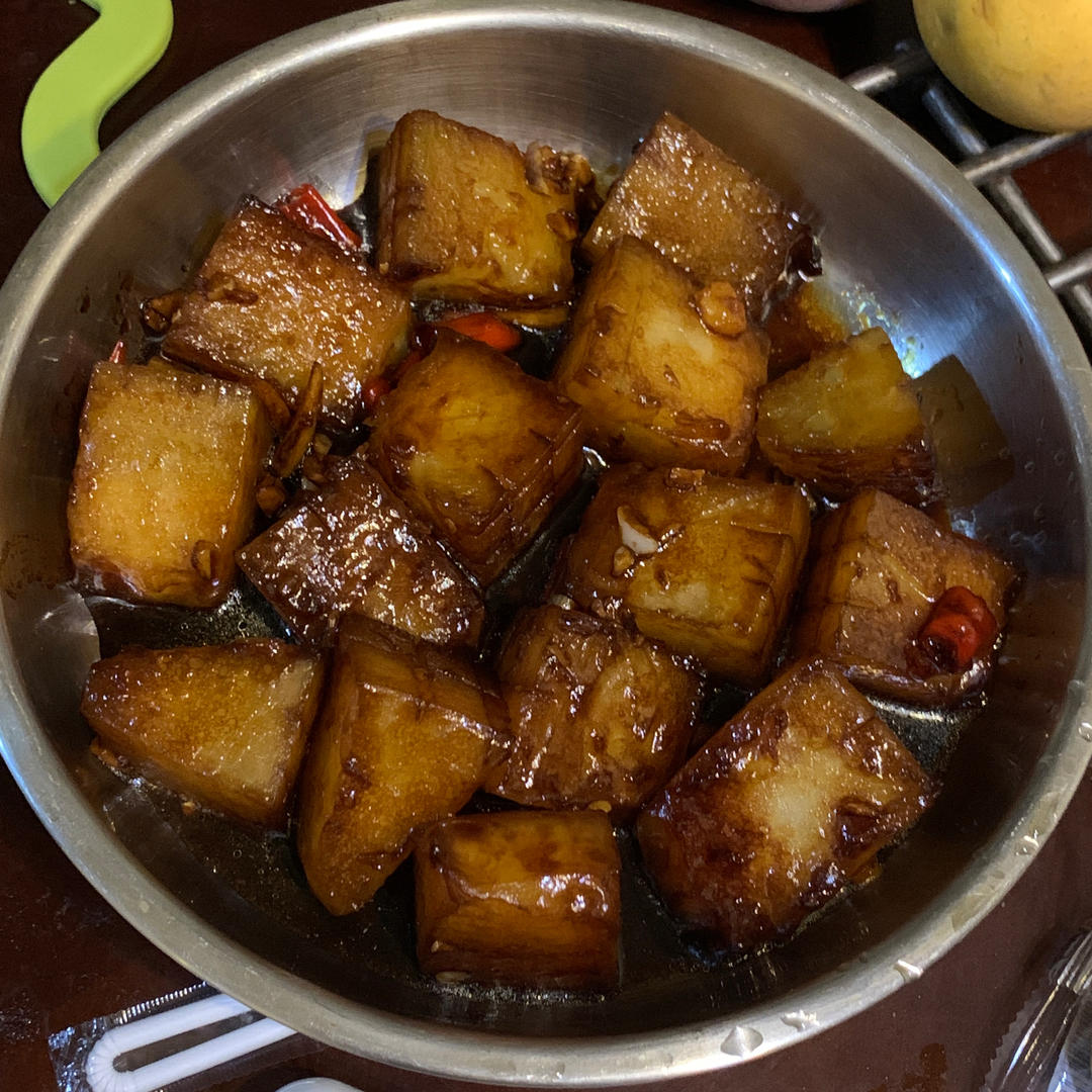 红烧冬瓜最完美做法，不加一滴水，瞬间秒杀红烧肉