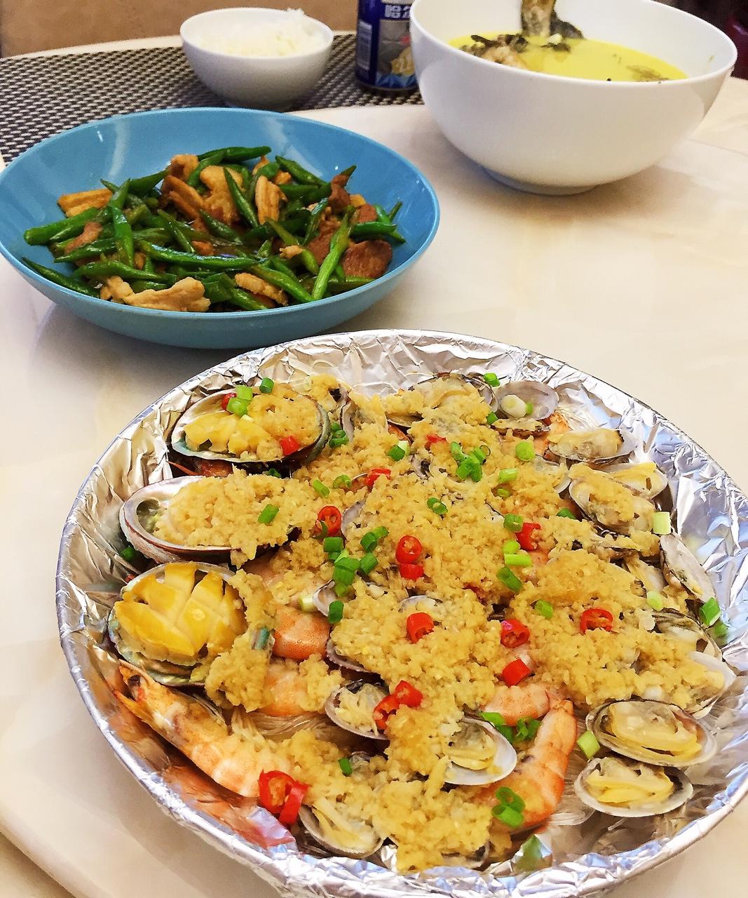 蒜香吮指海鲜大咖——松下NU-JK200W大蒸烤箱食谱