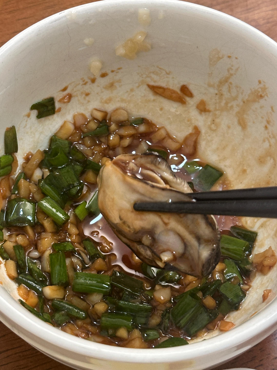 生蚝最鲜的吃法！高压锅只要十分钟搞定😋
