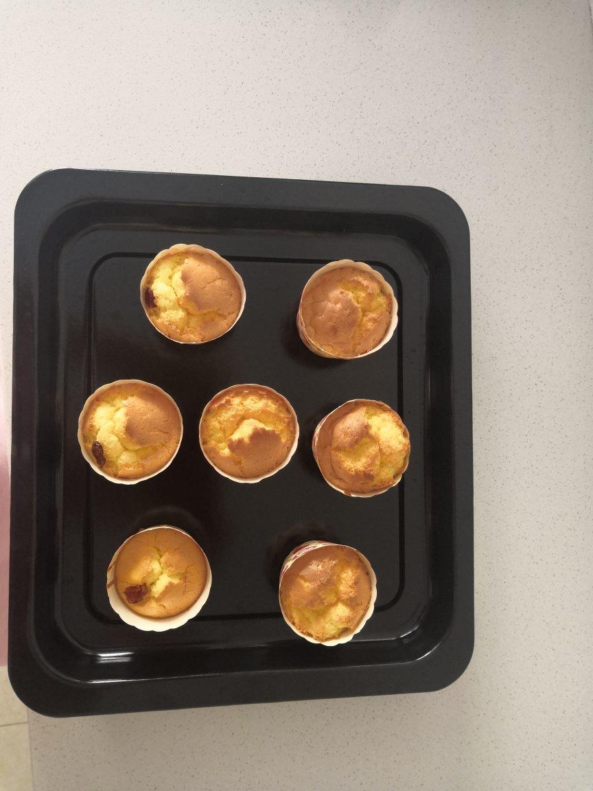 蔓越莓纸杯蛋糕