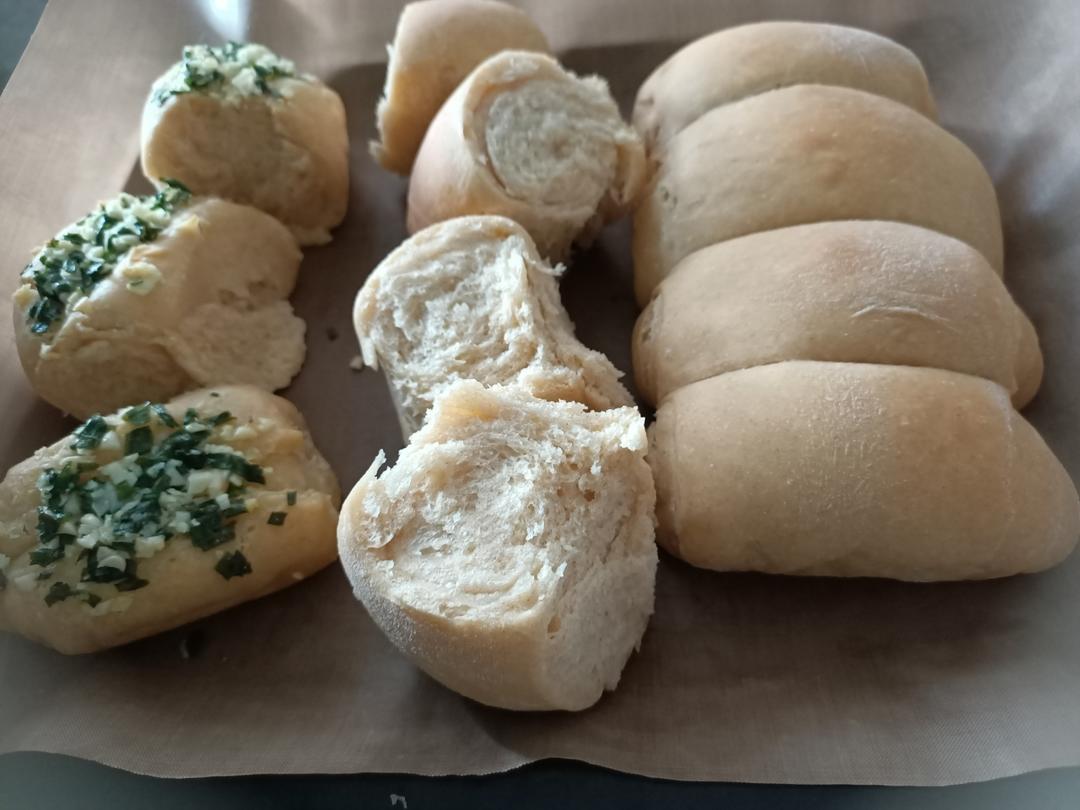 俄罗斯人的无糖少盐，植物油版面包