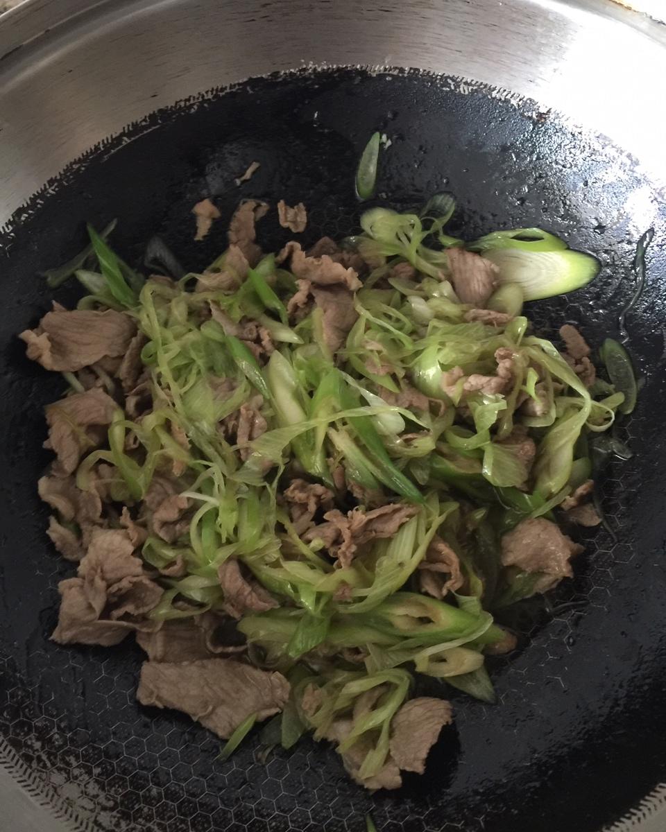 葱爆羊肉