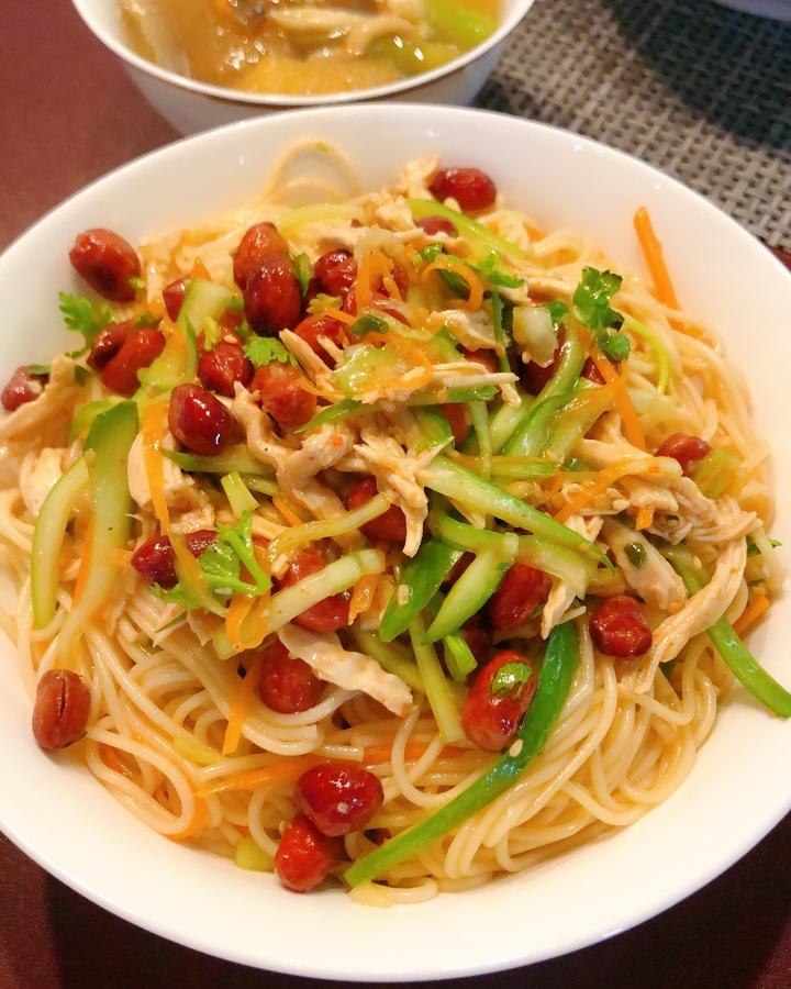 巨好吃㊙️酸辣凉拌面❗️十分钟搞定，简单快手❗️