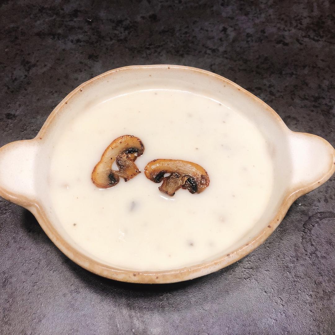 十五分钟搞定奶油蘑菇汤