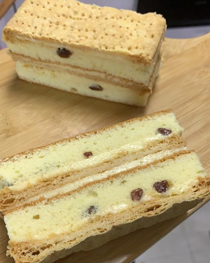 【君之】拿破仑酥（含千层酥皮、蛋糕片、奶油霜详细做法）