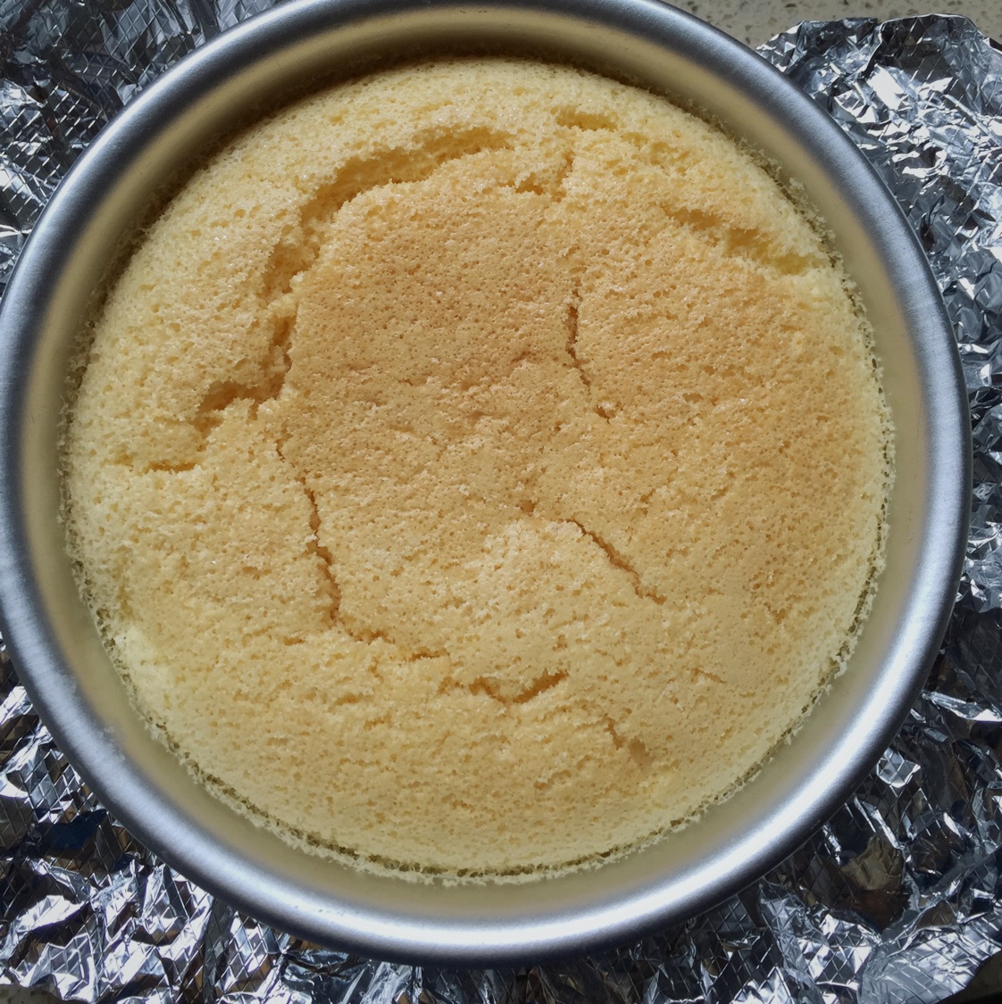 消耗淡奶油之作——淡奶油小蛋糕