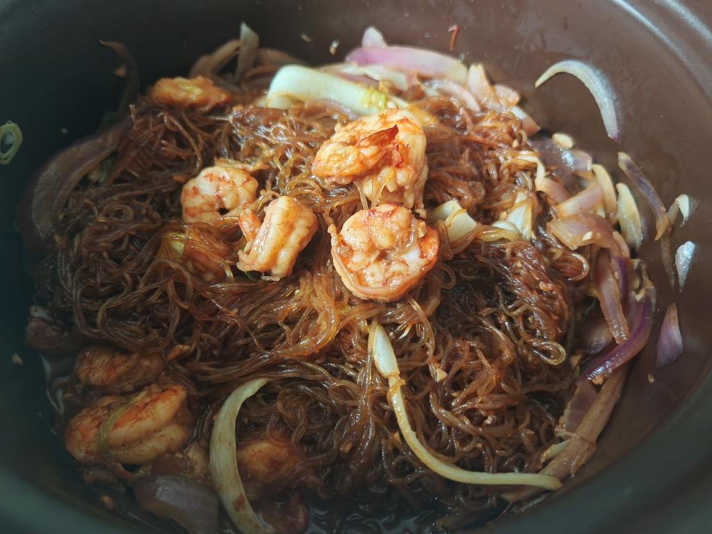 鲜虾粉丝煲